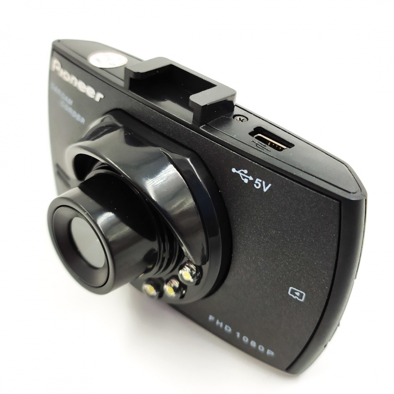 Автомобильный видеорегистратор Pioneer G30